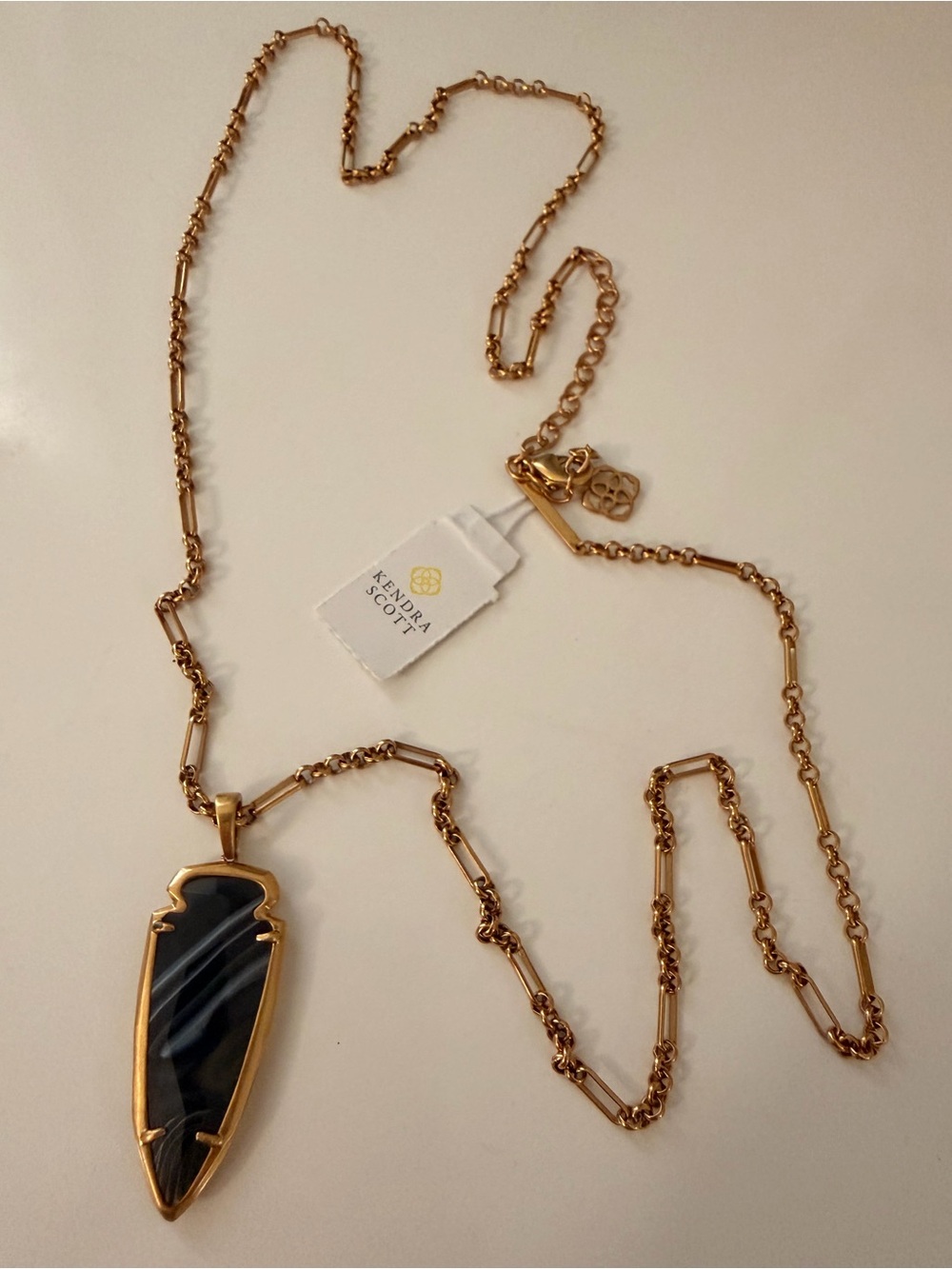 NWT Kendra Scott Small Long Pendant in Vintage Gold